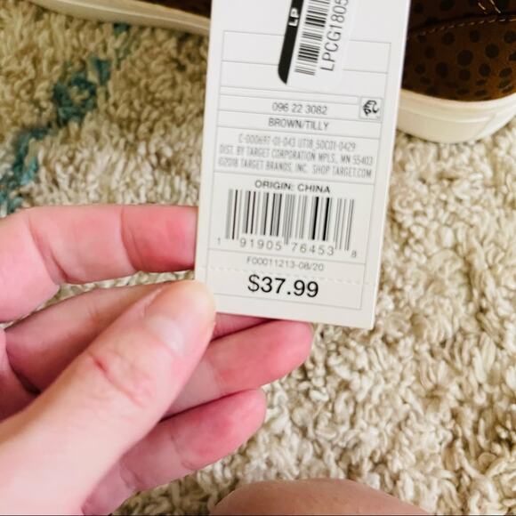 NEW Universal Thread brown leopard animal print Sherpa high top sneakers 11 - Picture 9 of 9